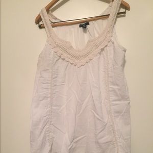 Gap white tank top